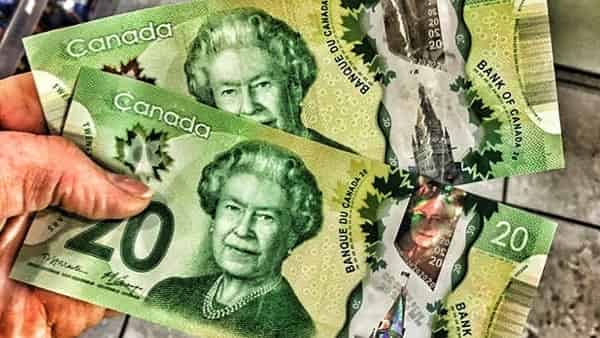 Канадский Доллар прогноз USD/CAD на 5 декабря 2023